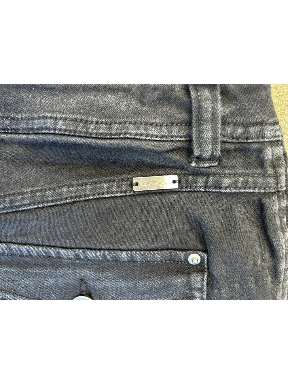INC Regular Fit Boot Leg curvy Black Denim Jeans Women's 8 Silver Tag
